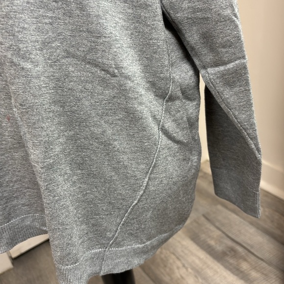 Wonderly Lightweight Raglan Petite Sweater - Picture 6 of 9